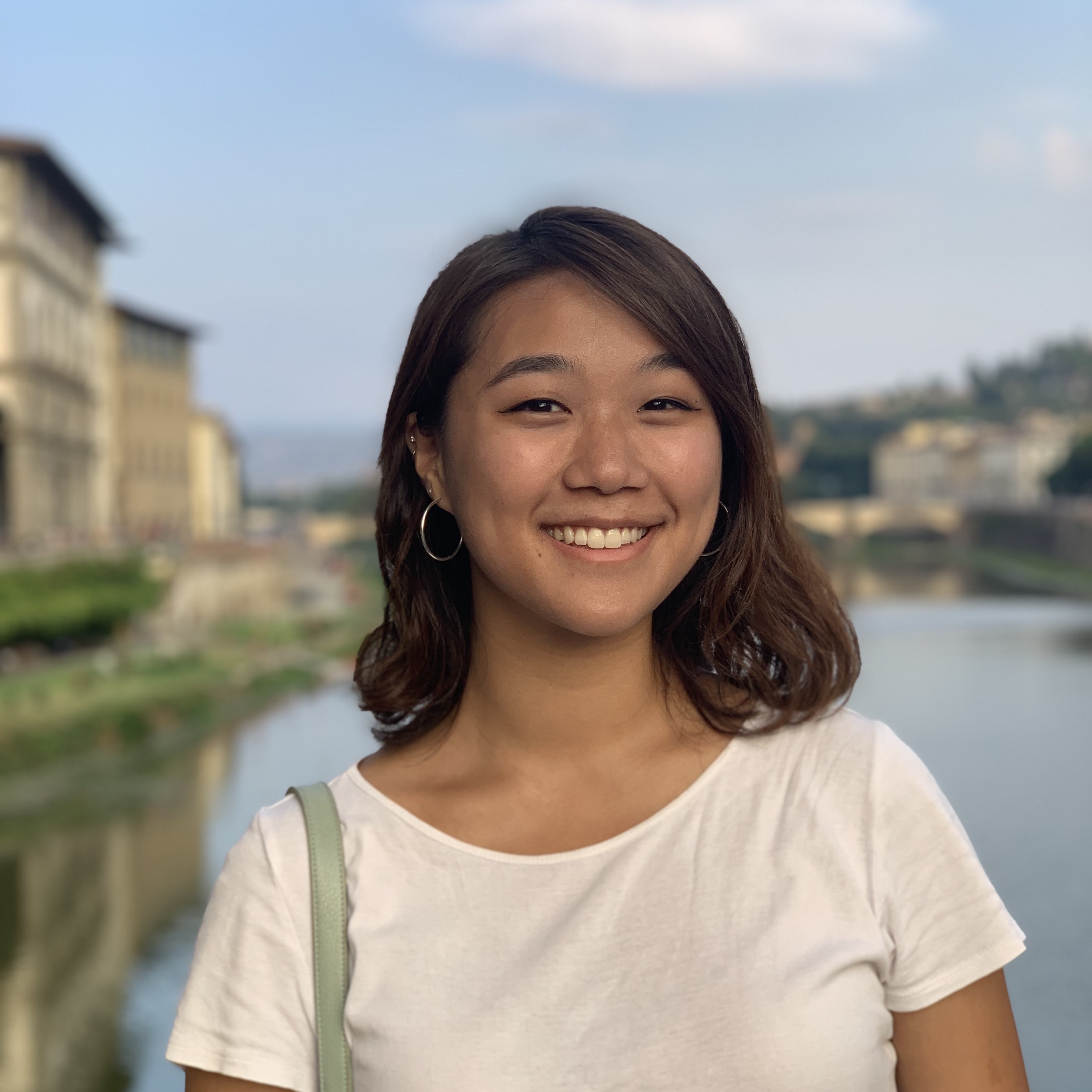 Kelly Jung Profile Pic